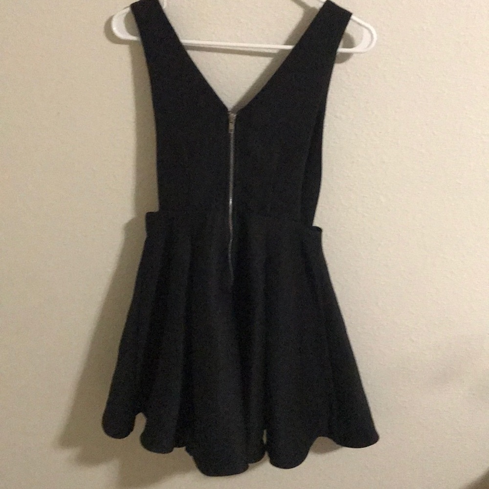 Tobi Black Dress Front Sipper luxurious size S/P